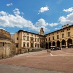 01 Arezzo Piazza Grande 02