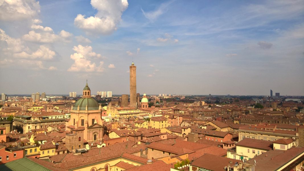 Cosa Vedere A Bologna: 50 Luoghi Di Interesse E Posti Da Visitare