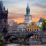 Charles-Bridge-a-Praga-in-Republica-Ceca