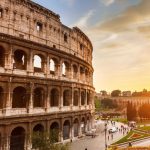 Colosseo-e-i-gladiatori-allinterno-dellarena-a-Roma